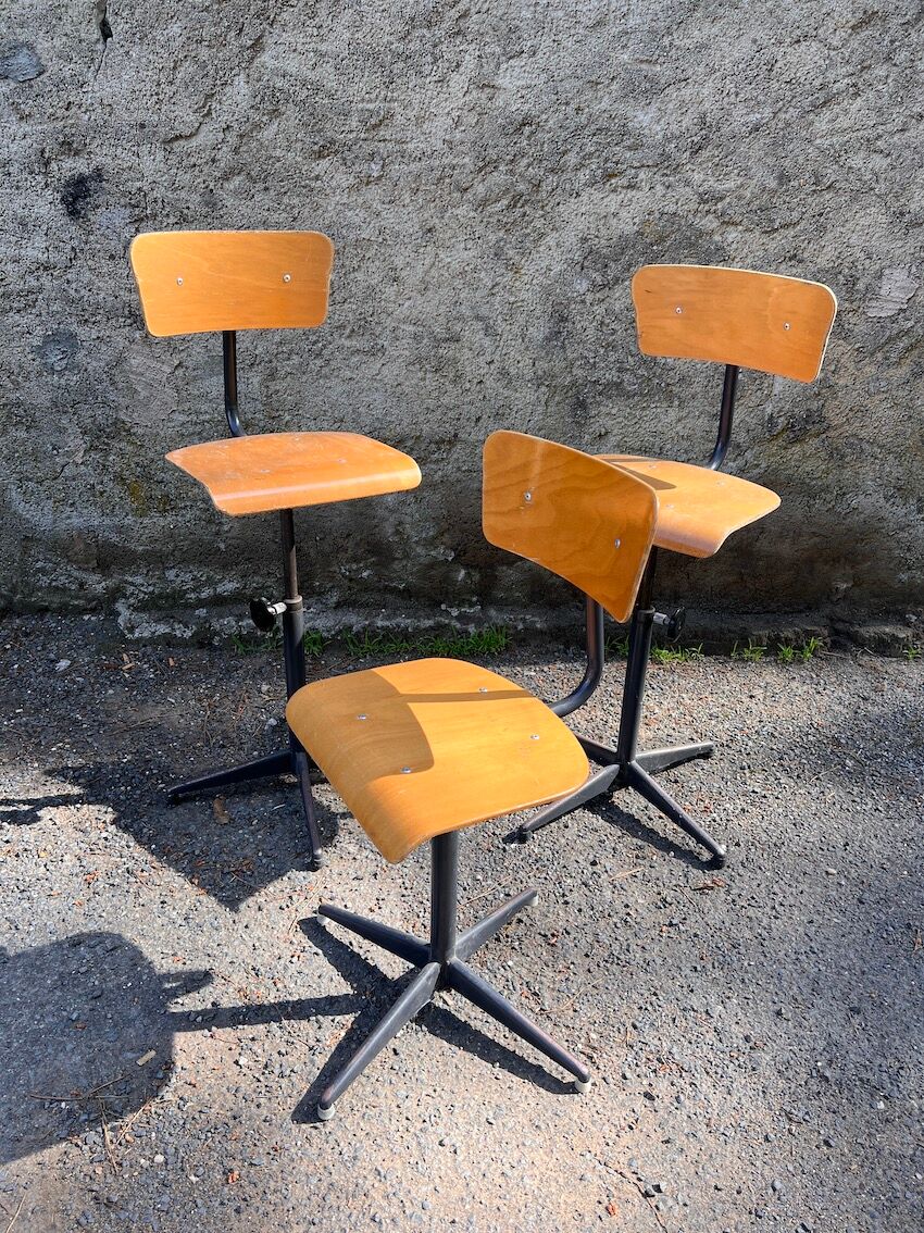 Vintage Swivel and Adjustable Industrial Workshop/Office Chair - 70s