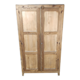 Armoire parisenne en bois