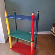 Etagère crayon style memphis