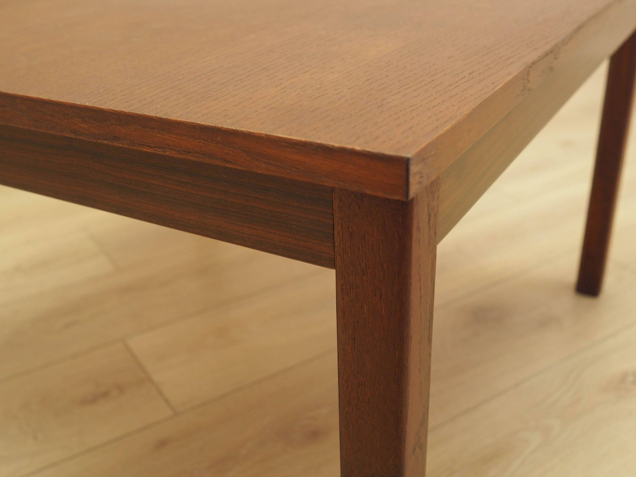 Table basse, design danois, années 1970, fabriquée au Danemark
