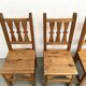 Série de 4 chaises en pin, années 70