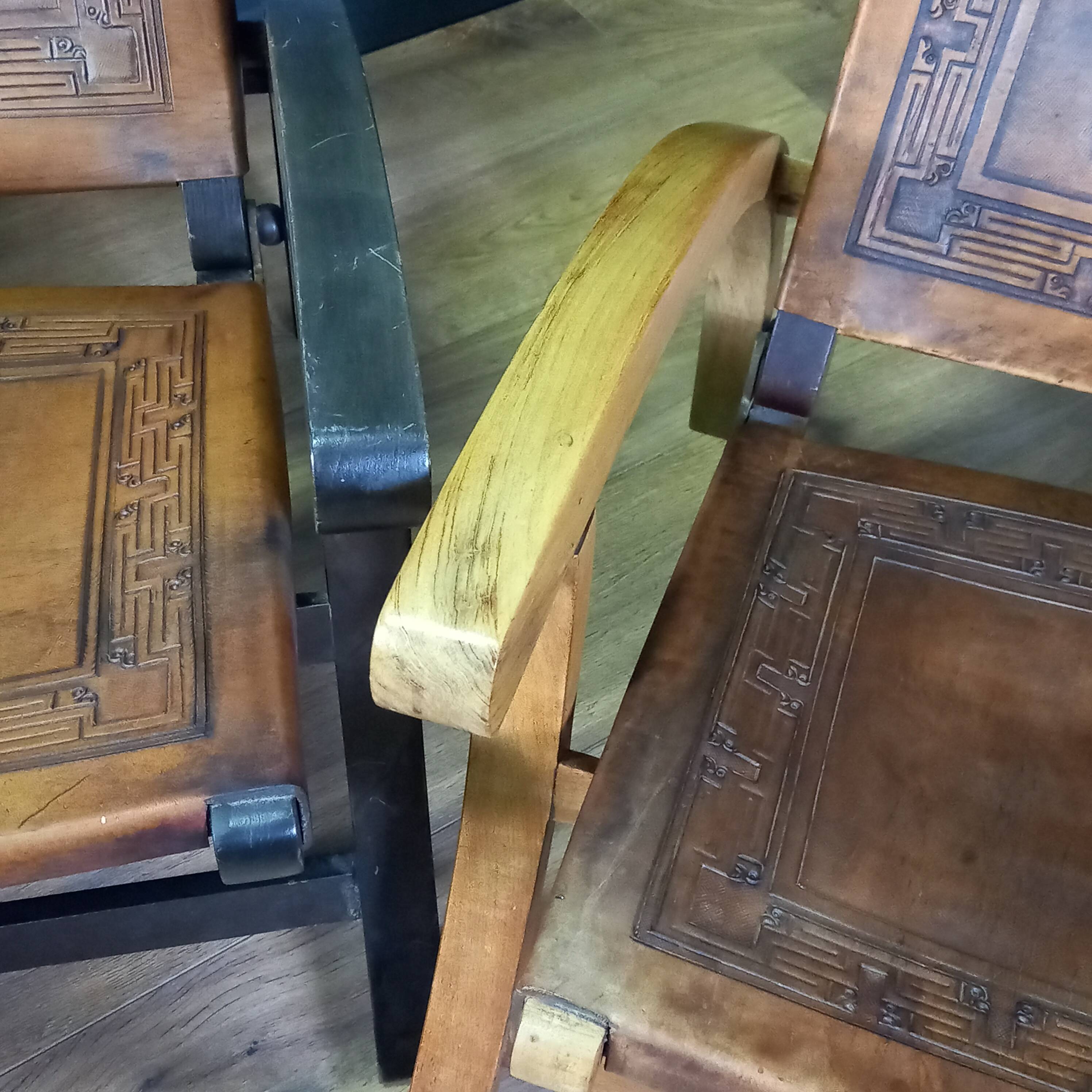 4 chaises en bois et cuir, années 1960
