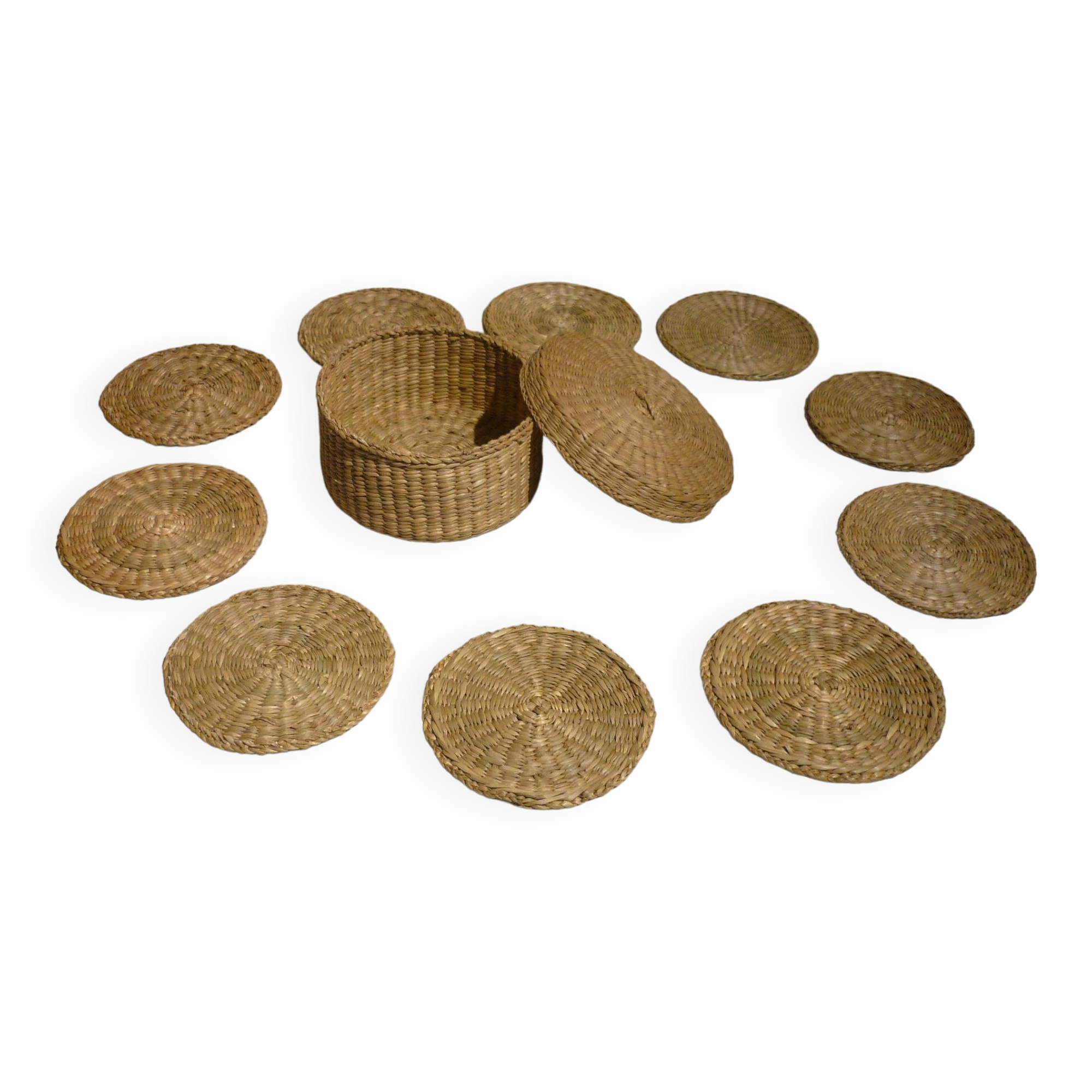 10 coasters in their wicker box