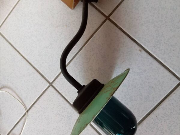 Lampe d'atelier col de cygne