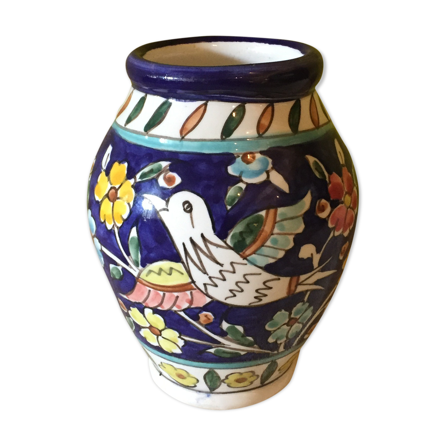 Sandstone vase decorated with Jerusalem decoration