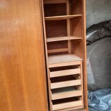 Armoire vintage