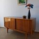 Buffet moderniste des années 1970