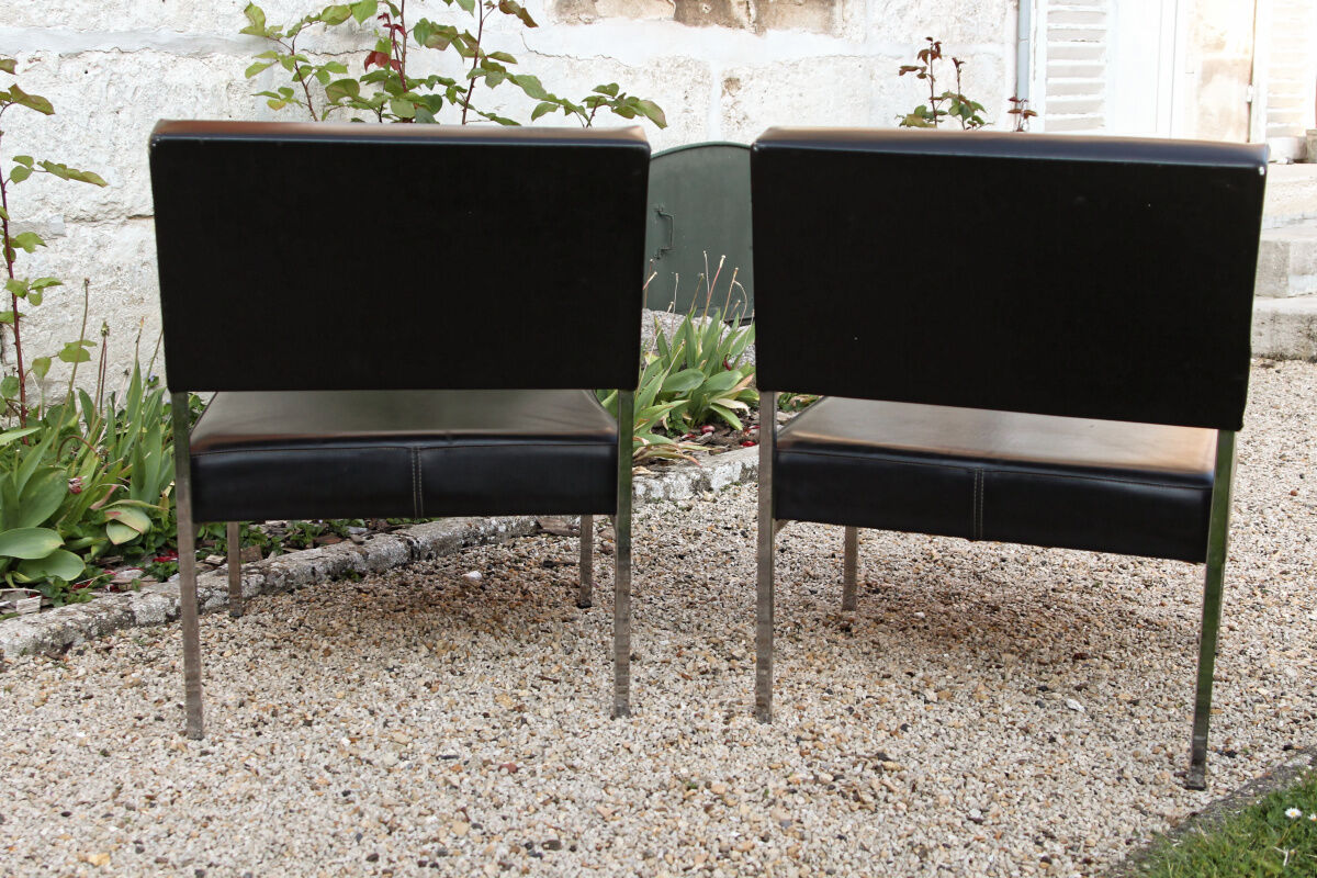 Pair of vintage chairs