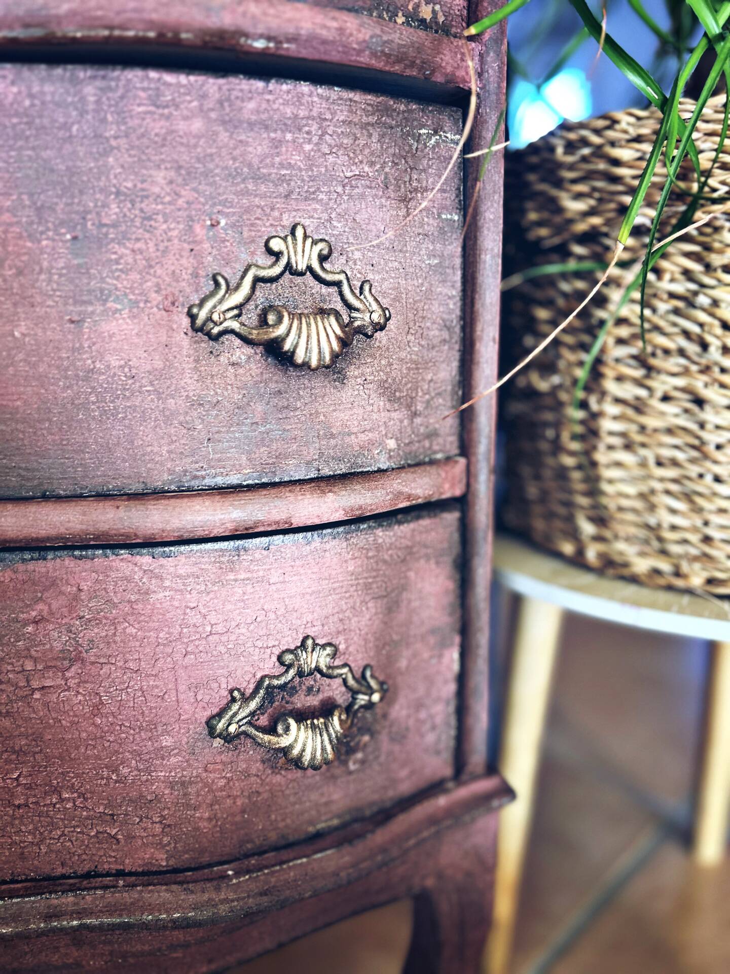 Patinated vintage chest of drawers