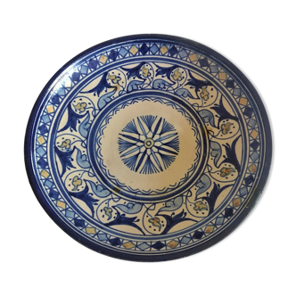 Old large oriental ceramic dish, ear 50