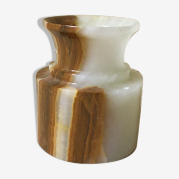 Vase en aragonite