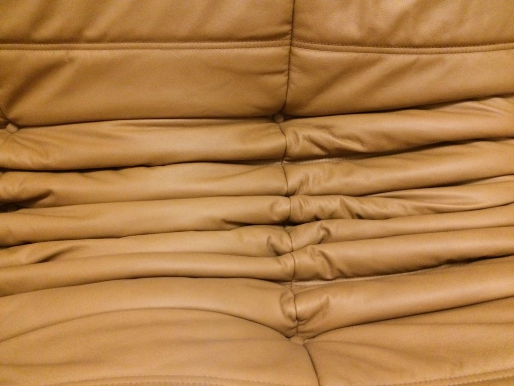 Sofa 3 places "Togo" camel leather designed by Michel Ducaroy 1973