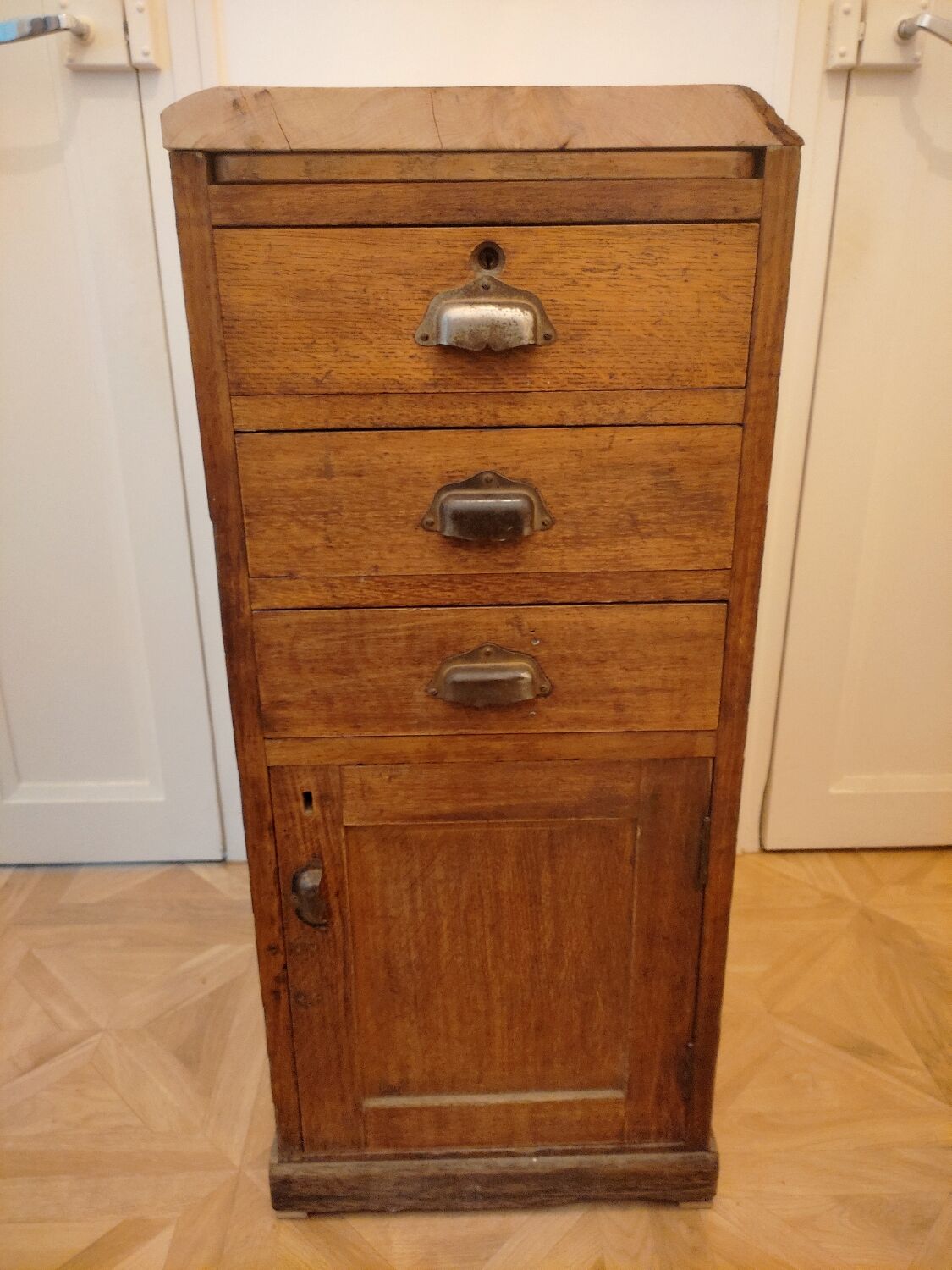 Wooden craft furniture