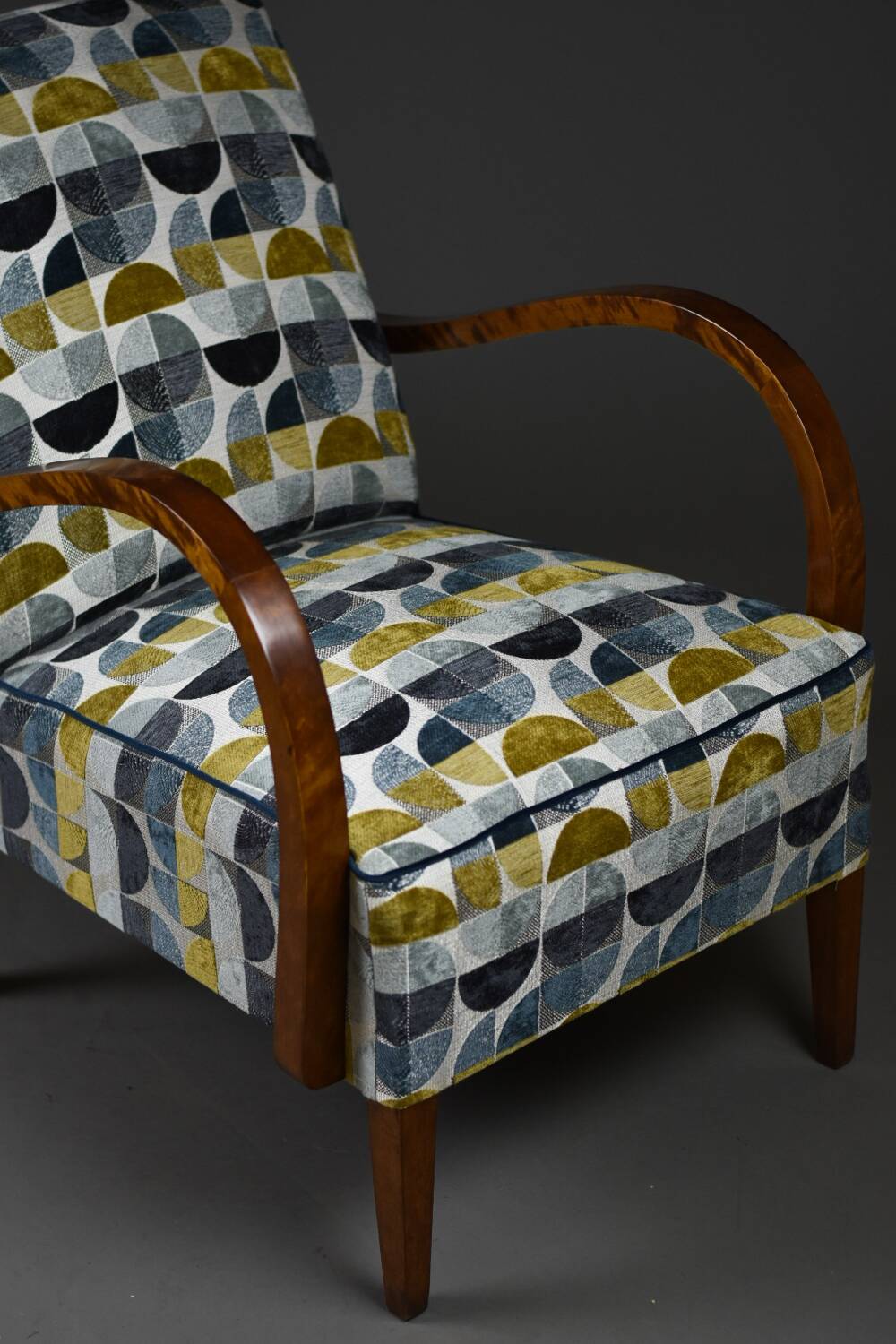 Modernist armchair from the 1930s/40s – Birchwood, original springs, fully