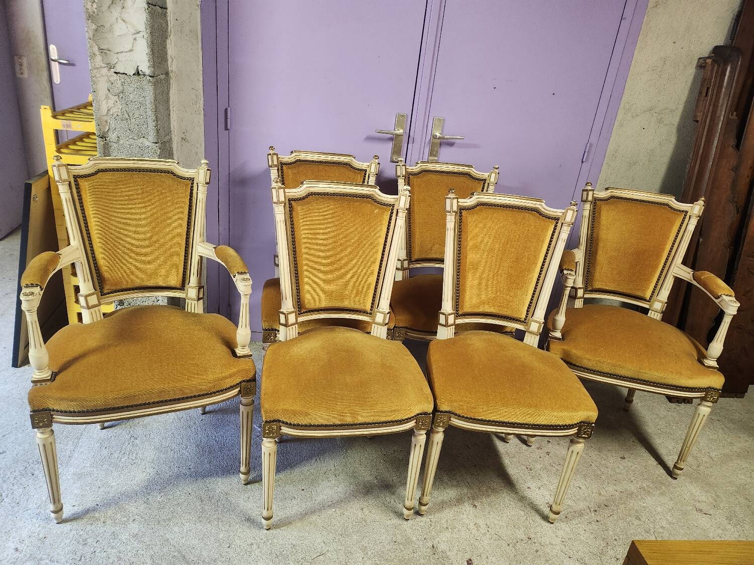 Chaise fauteille style Louis XVI
