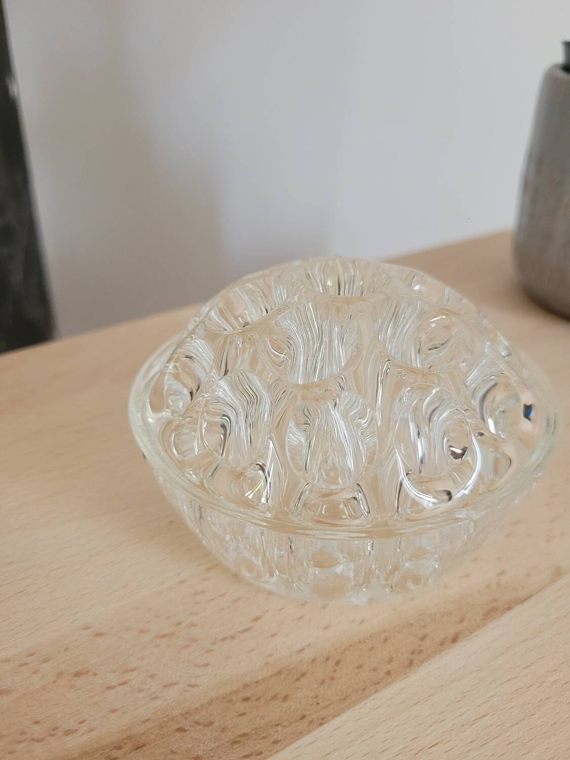 Petit vase pique fleur