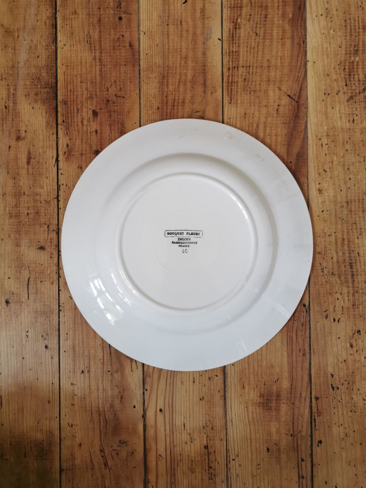Plat vintage Digoin bouquet fleuri
