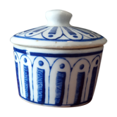 Lot de deux pots en porcelaine