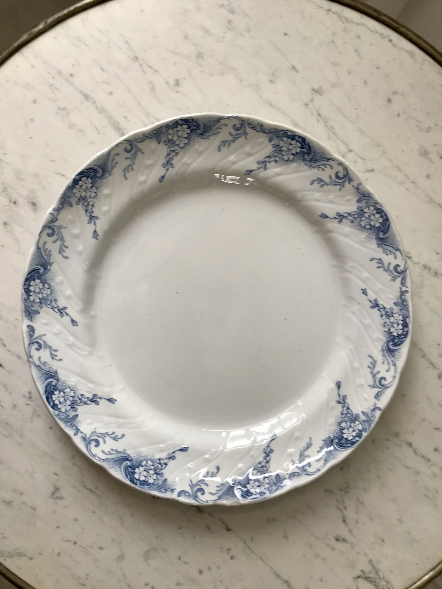 Round dish in Iron Earth K&G Lunéville model "Angèle" late 19th century