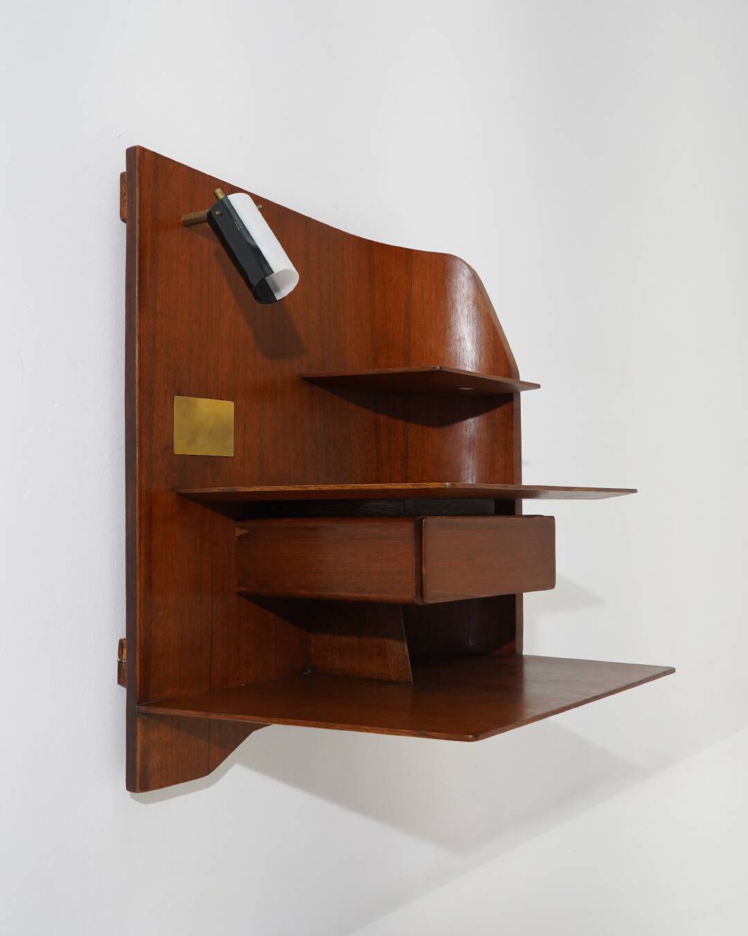 Pair of wall-mounted nightstand by Gio Ponti for Dassi, 1960s