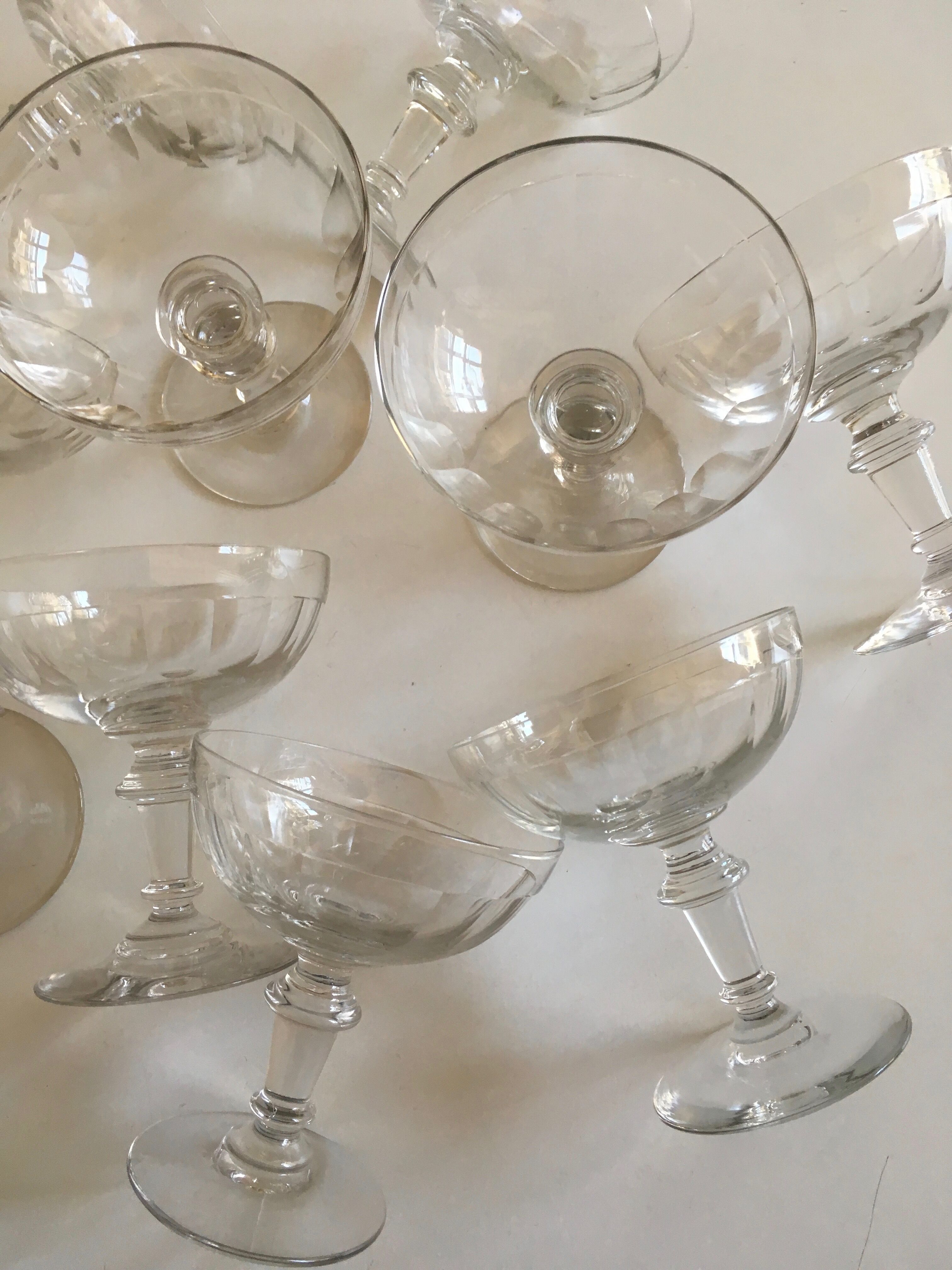 Set de 10 coupes à champagne à côtes plates, XIXe