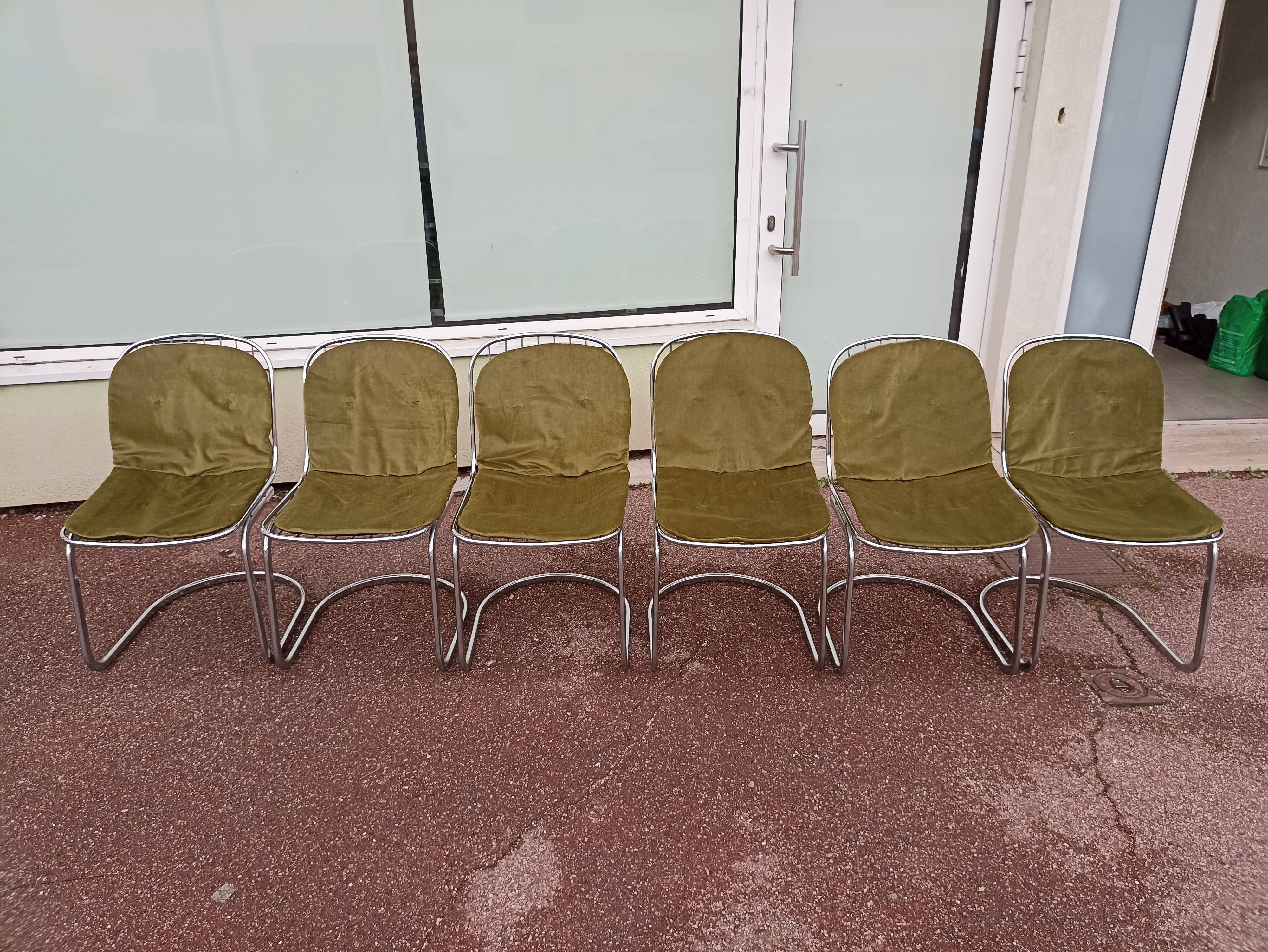Set of 6 chrome chairs