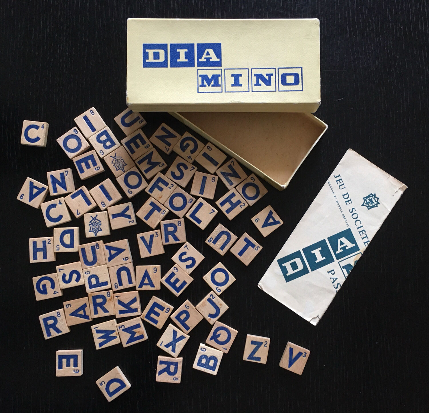 Vintage Diamino game