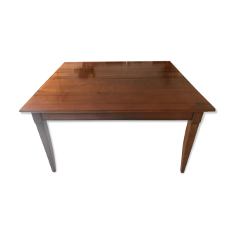 Table with extension for 10/12 people