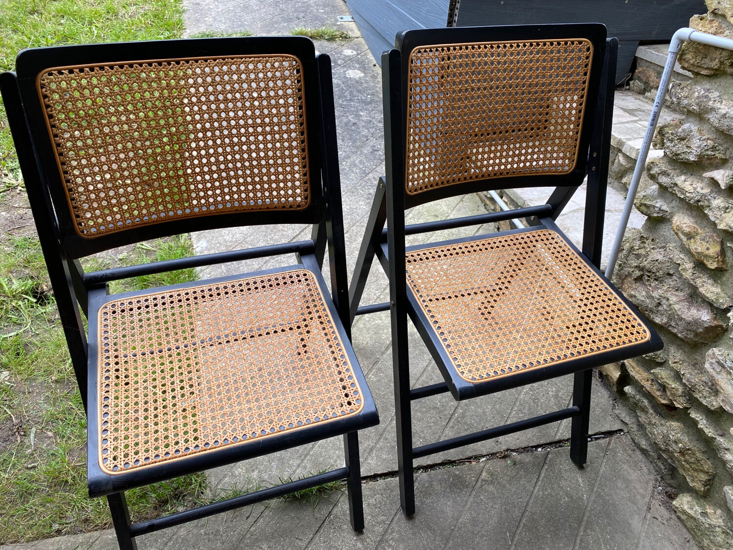 2 folding chairs in canning and wood