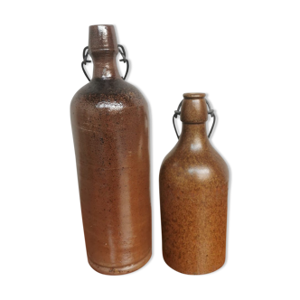 Duo of stoneware bottles