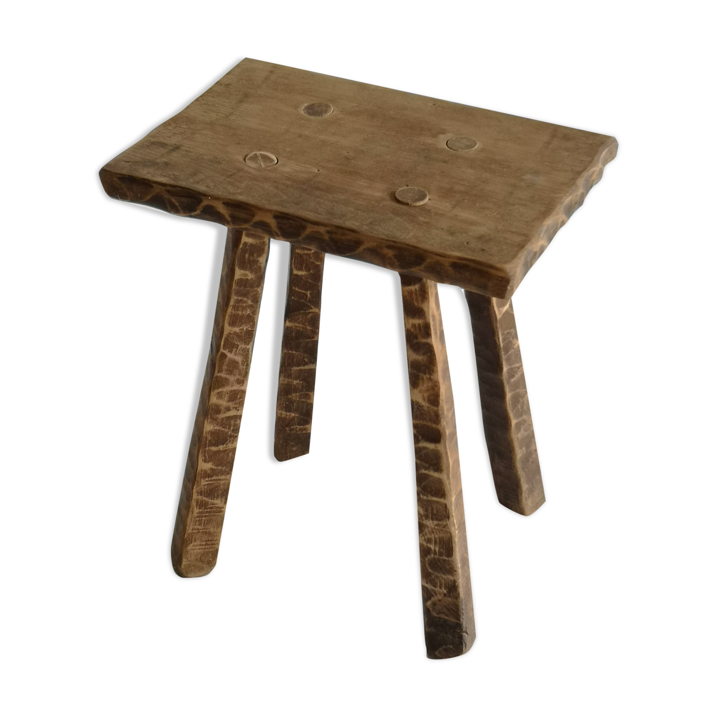 Rustic stool worked at the gouge