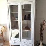 Bonnetière vitrine