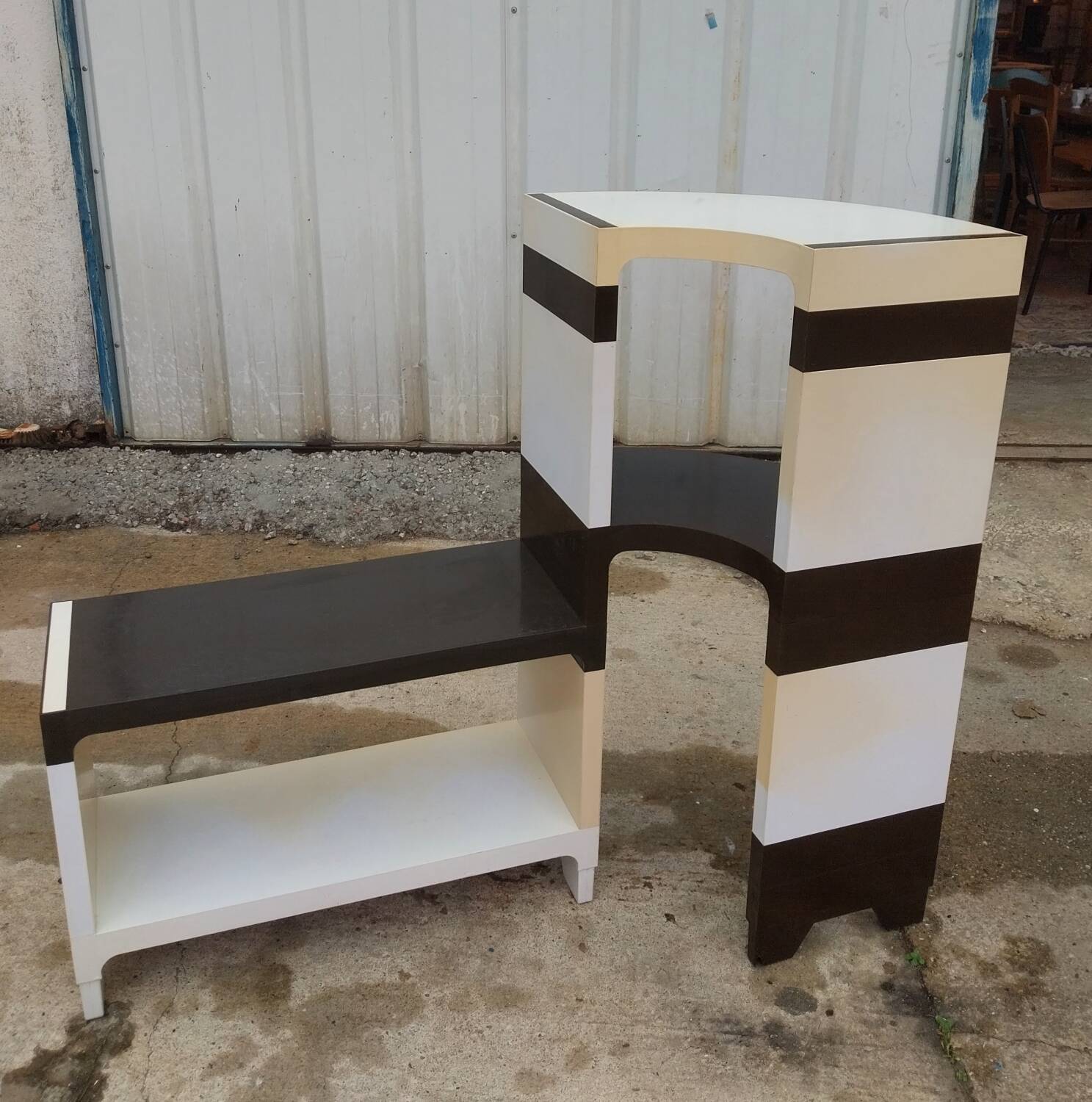 Somm Paris modular shelving