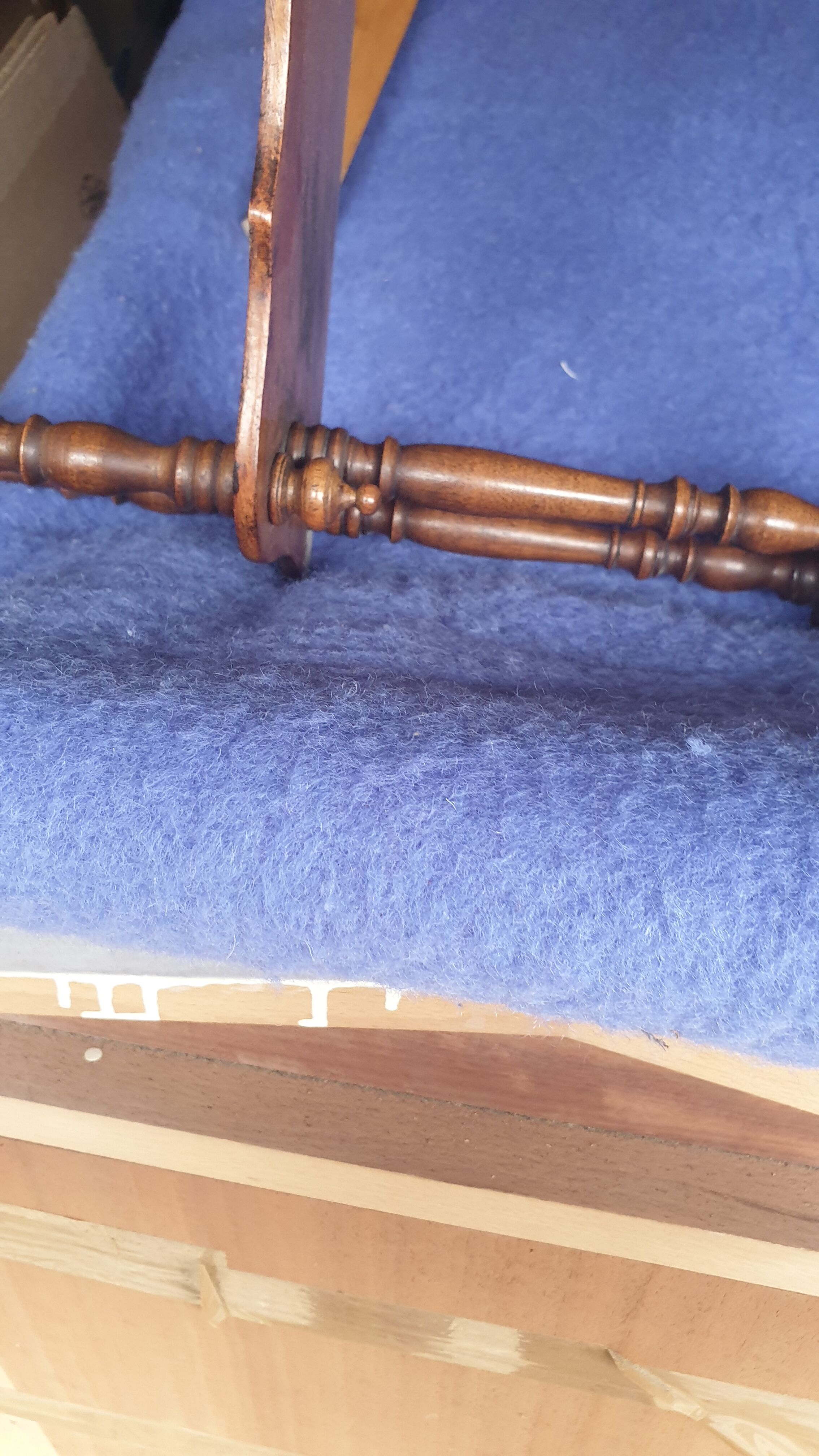 Wall shelf Napoleon III solid walnut