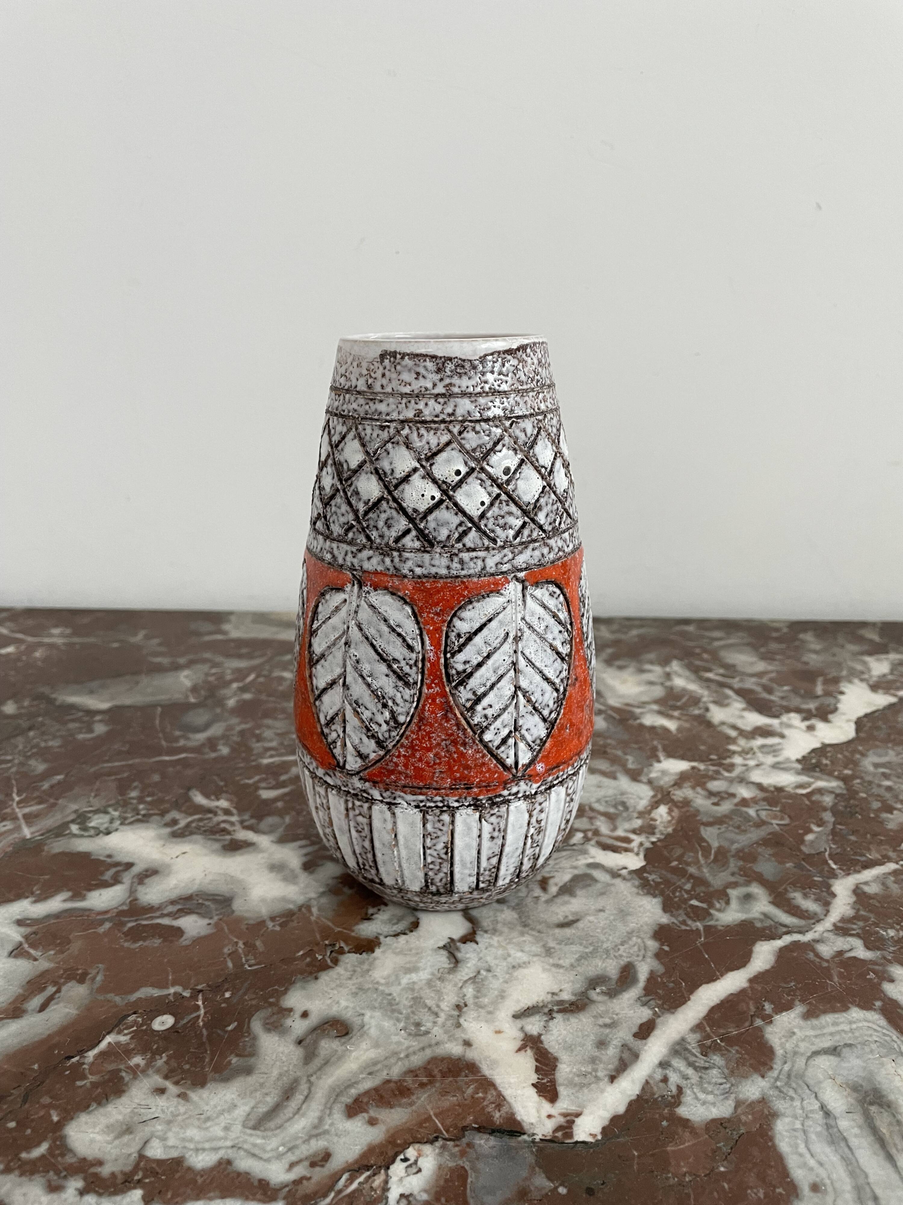 Vintage, vase, Fratelli Fanciullacci sgraffito, 50s, orange, leaf decoration, signed, numbered