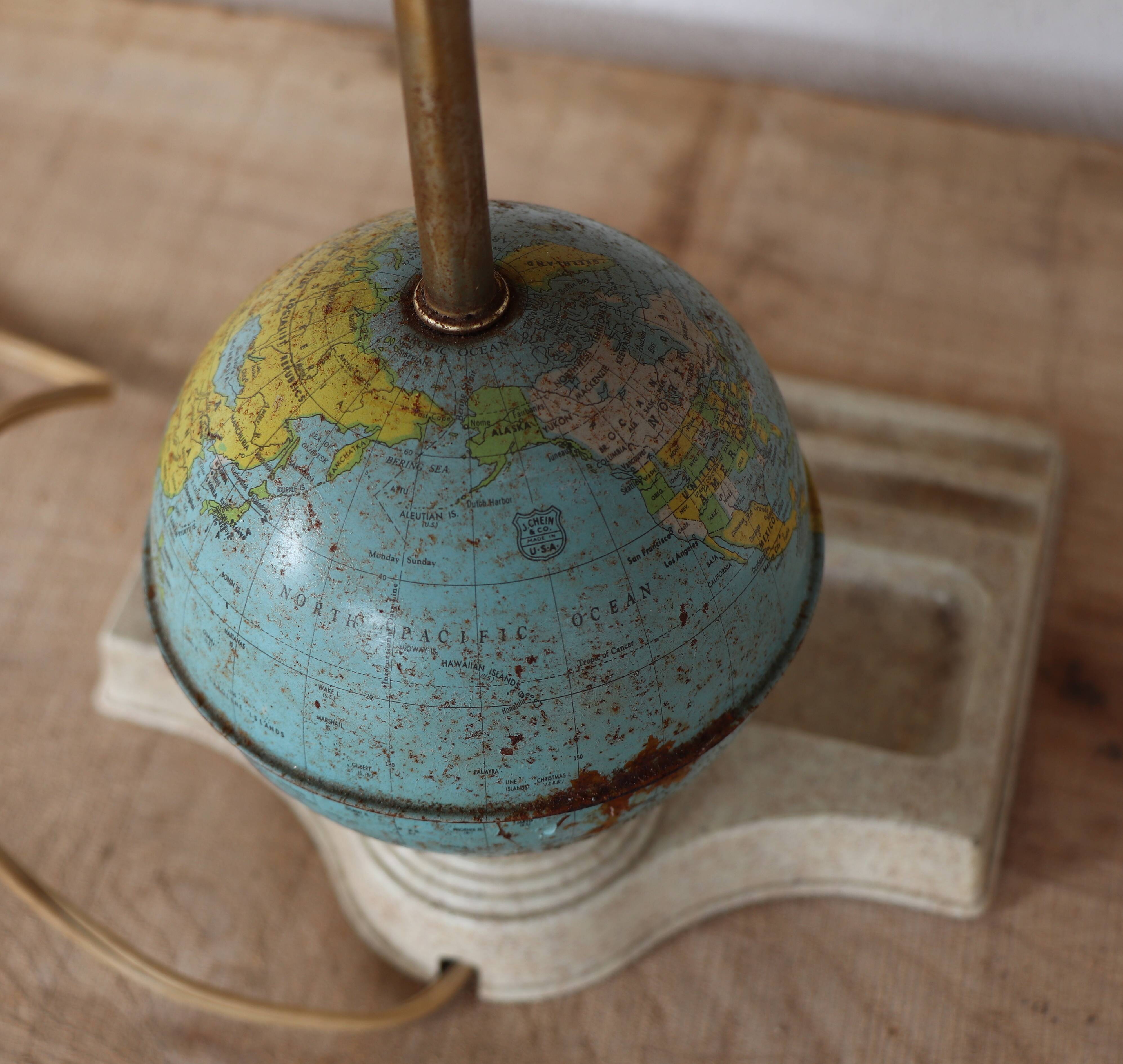 American Mappemonde lamp signed 50s