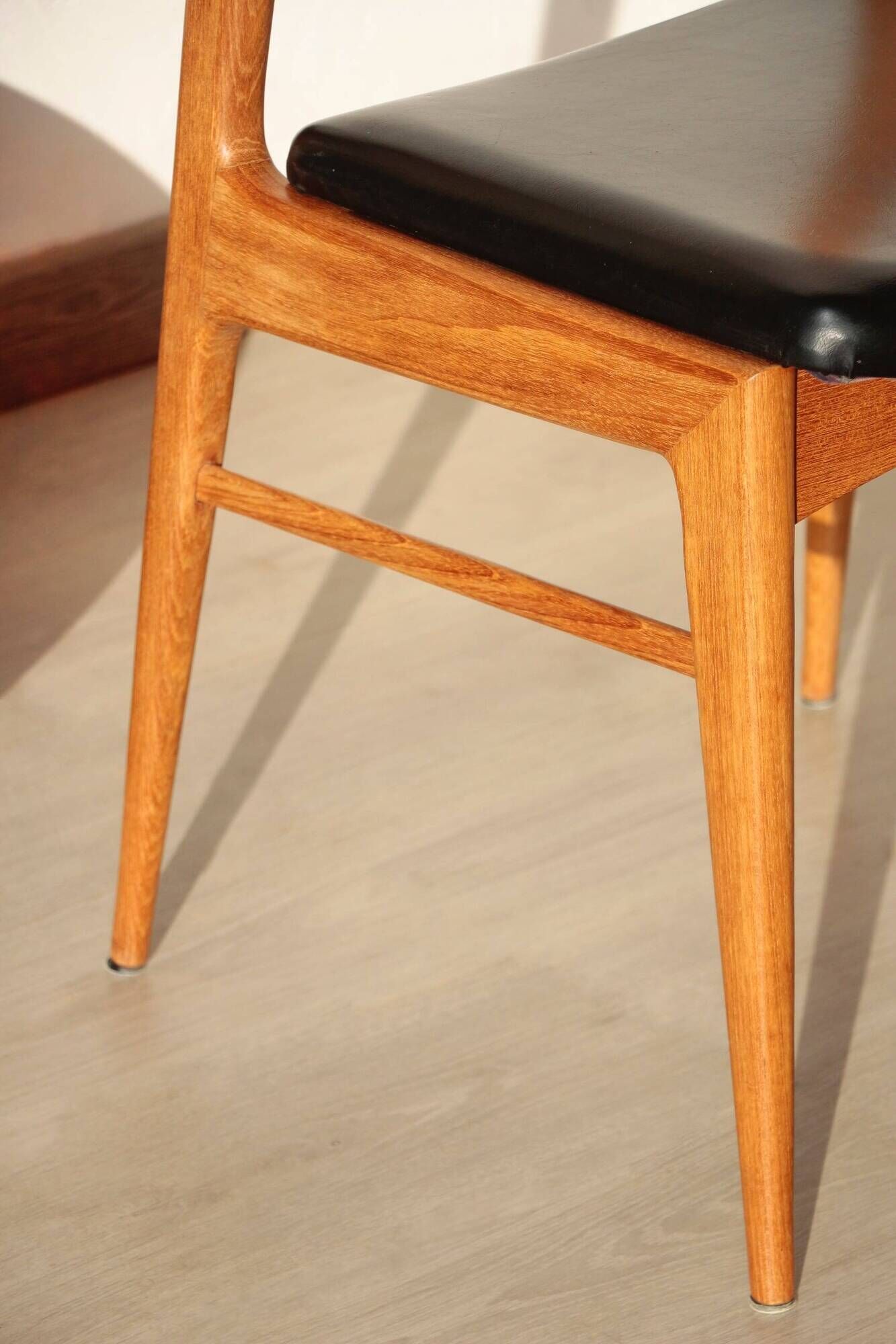 Set of 6 Vintage Scandinavian Teak Chairs – 1960s