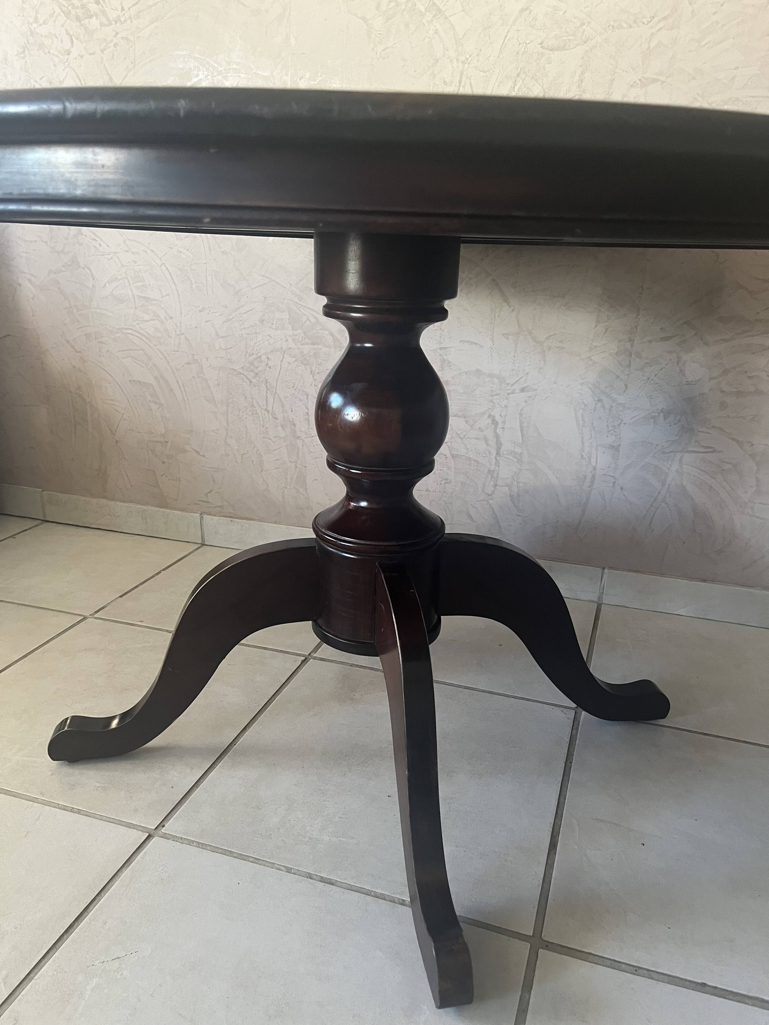 Round solid wood table