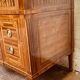 Commode Louis XVI en marqueterie de bois de placage XIX siècle