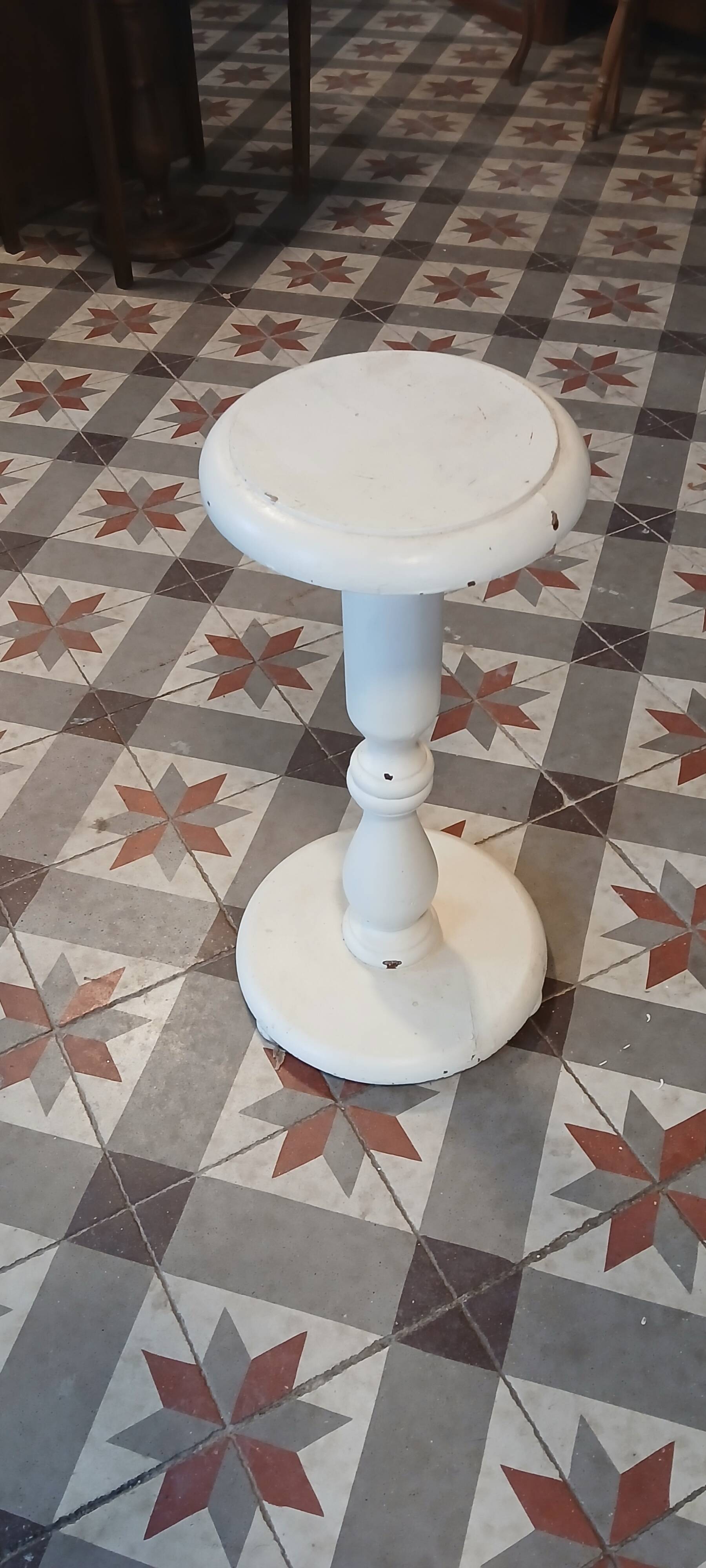 Side table - Furniture