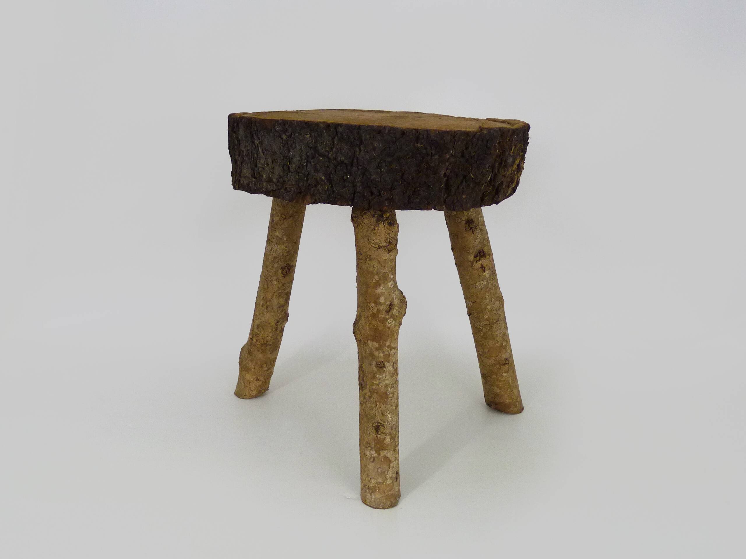 Tripod oak milking stool, Ariège peasant art, France (19th century)