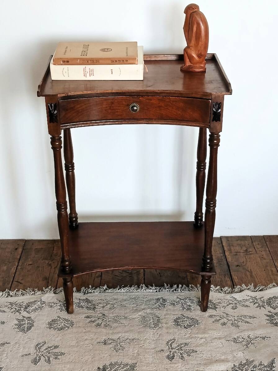 Crossbow Side Table in Louis-Philippe Style – Blonde Walnut, 19th Century