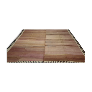 tapis kilim carré 292x278 cm