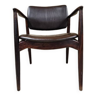 Scandinavian rosewood desk chair from Rio 1960"