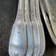 6 petites cuillères en métal argenté Louis XV - coquille