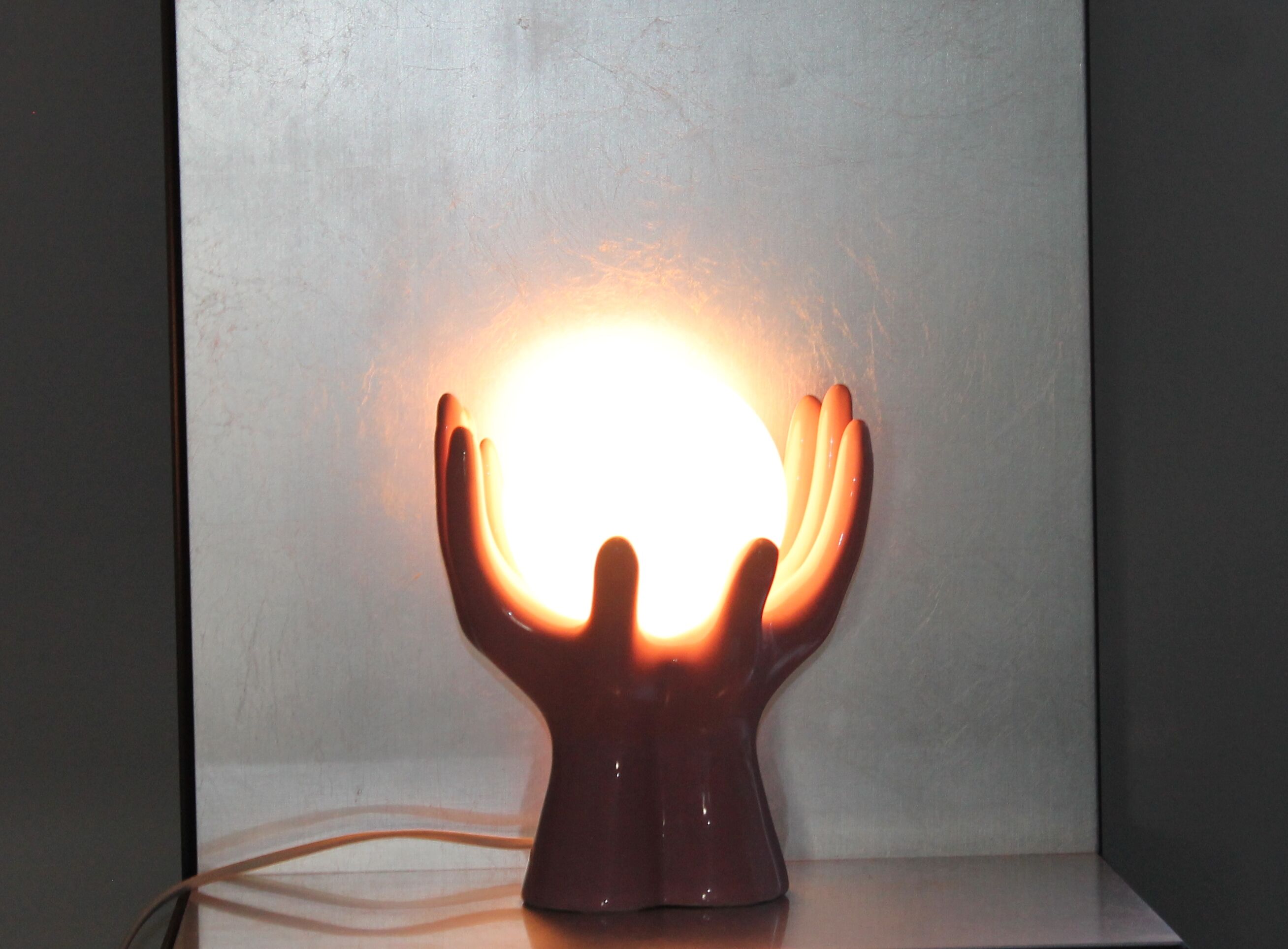 Vintage ceramic hand lamp and opaline globe