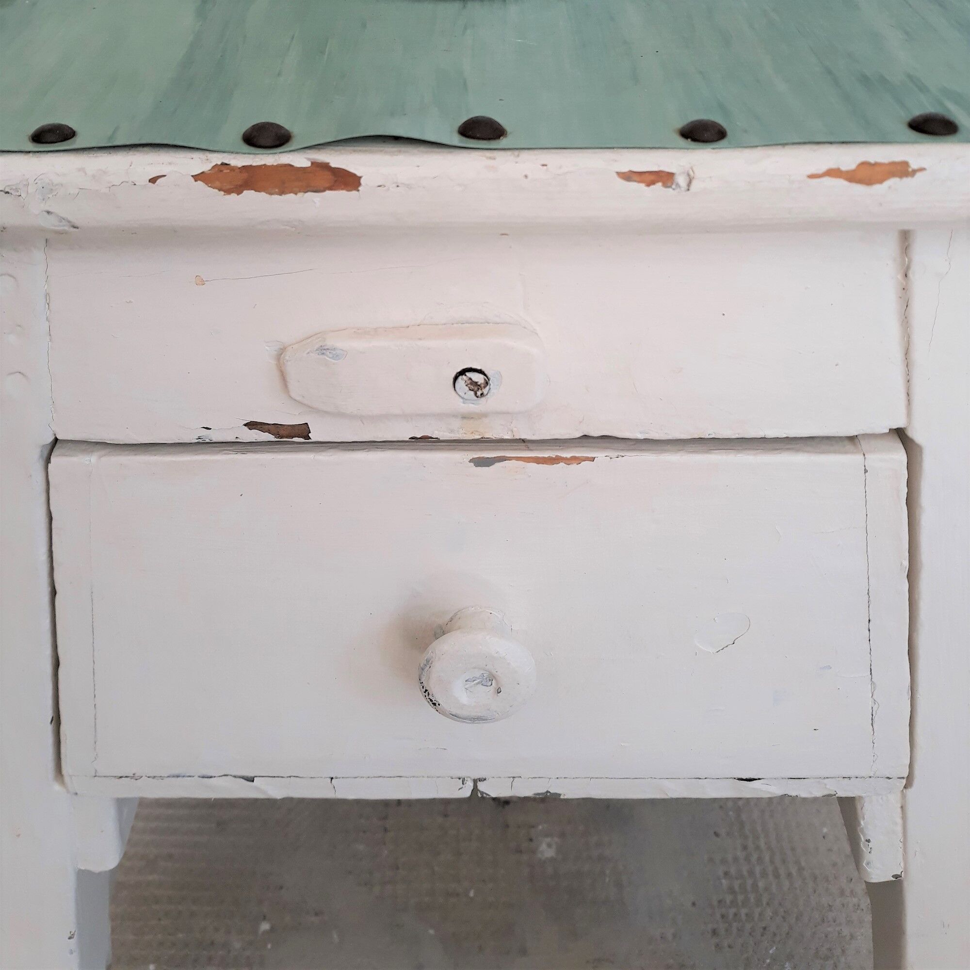 Wooden waxer's stool with drawer