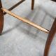 Chaise de bar vintage en bois par les éditions Luterma