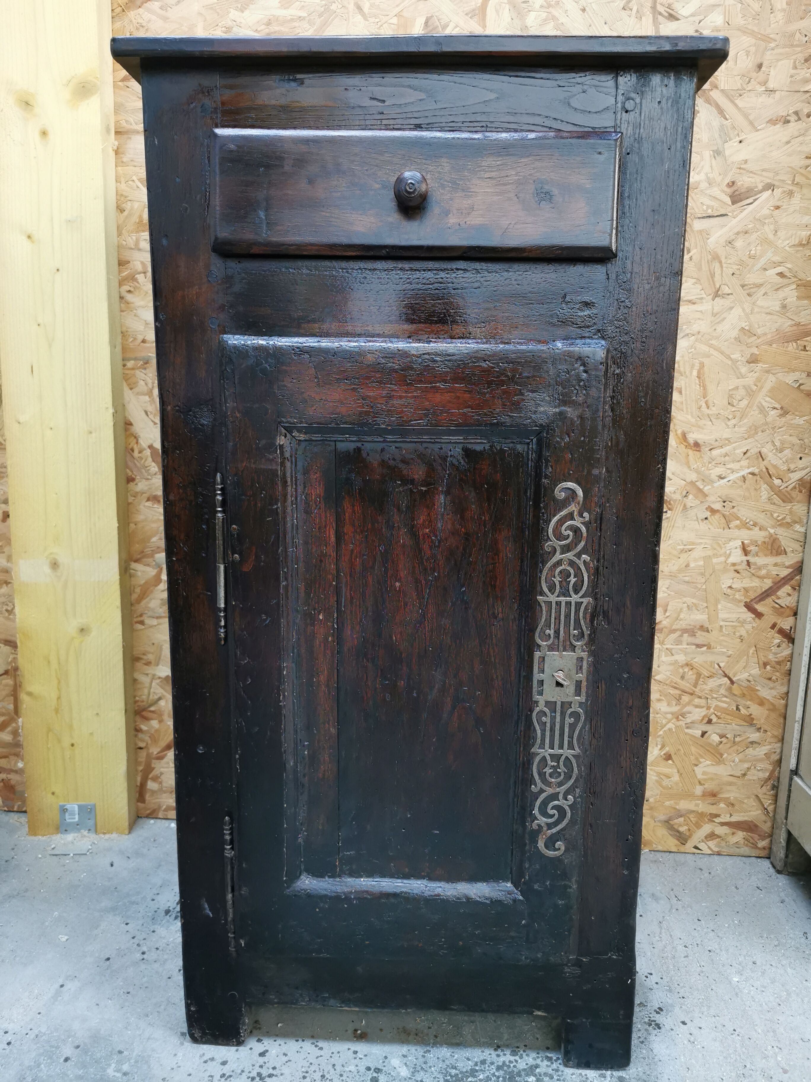 Buffet made of solid wood