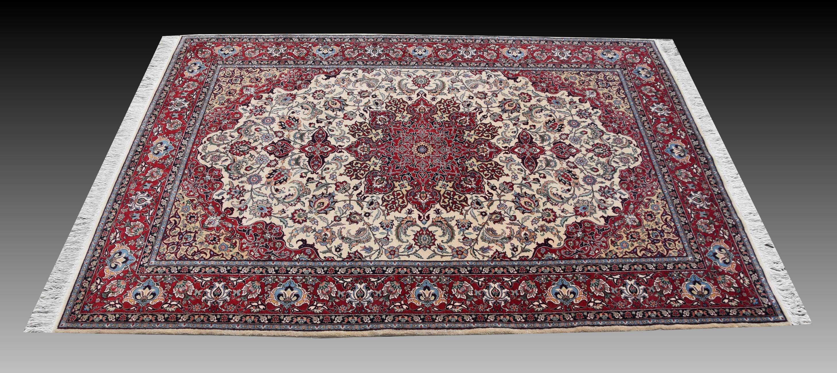 Ispahan Carpet - Sino-Persian Handmade - 3.05 x 2.00 Metres - "Galerie Sardje"